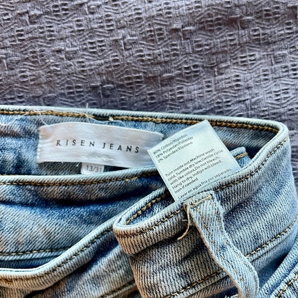 Risen Jeans Criss-Cross Distressed Flare Size 13/31 - Picture 6 of 8